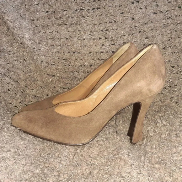 CASADEI-Mid-Brown Suede Classic Pumps-Spool Heels-Size 6.5-Excellent - Picture 2 of 7